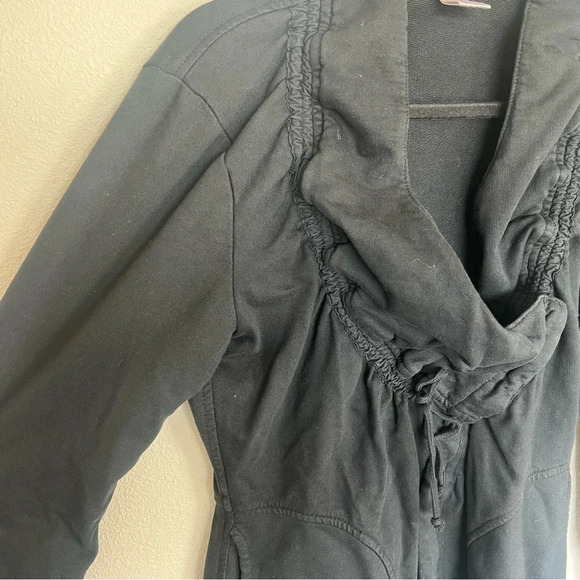 NWOT Prairie Underground Black Cotton Asymmetric Zip Mid Length Cloak Medium - Picture 7 of 14